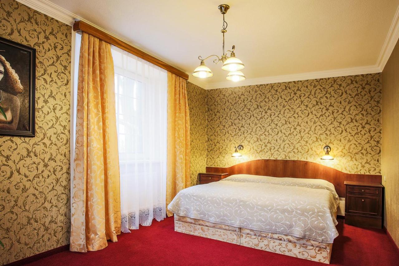 Hotel Ostrov Nymburk Extérieur photo